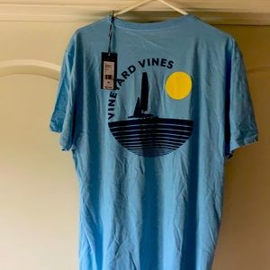 New Vineyard Vines Tee Shirt